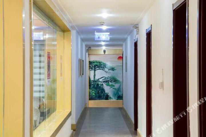 Xianju Hotel