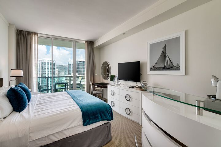 Ocean Marina & City View Studio + Balcony #1