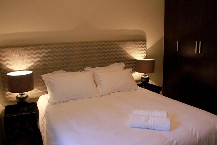 Room 5 of 24