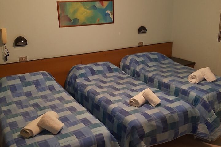 Room 24 of 55