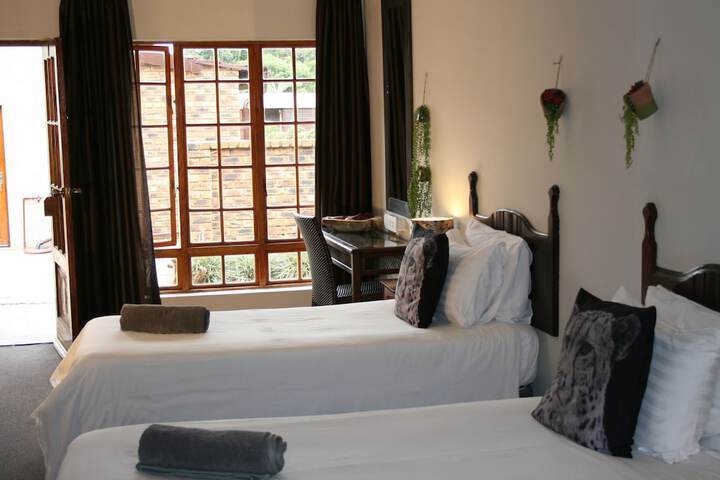 Room 16 of 56