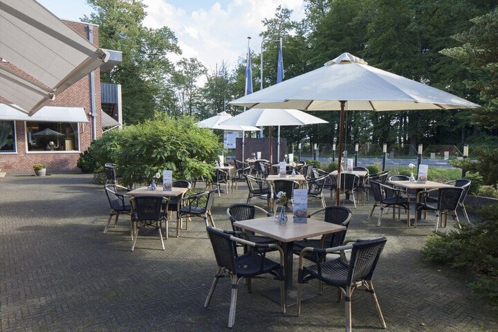 Terrace/Patio 42 of 47