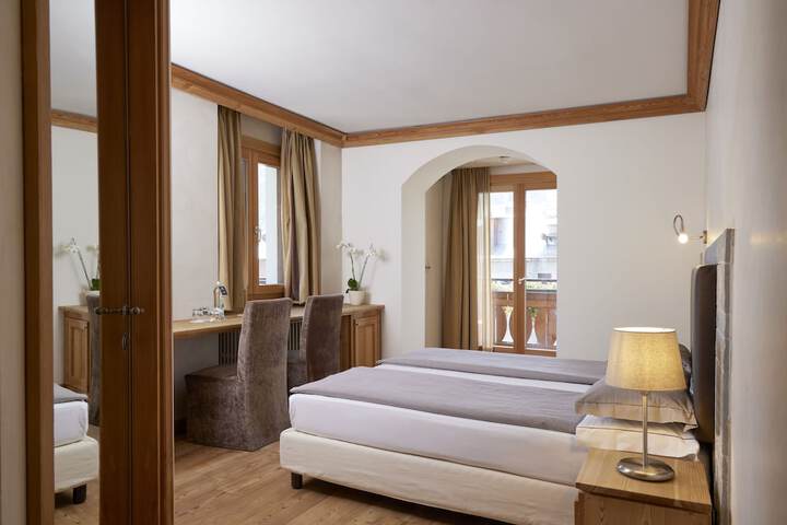 Room 29 of 73
