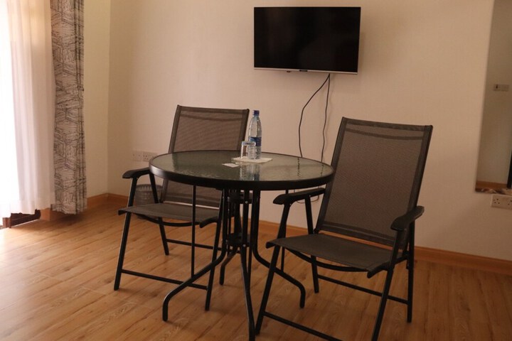 Room 10 of 46
