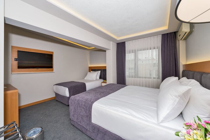 Room 15 of 45