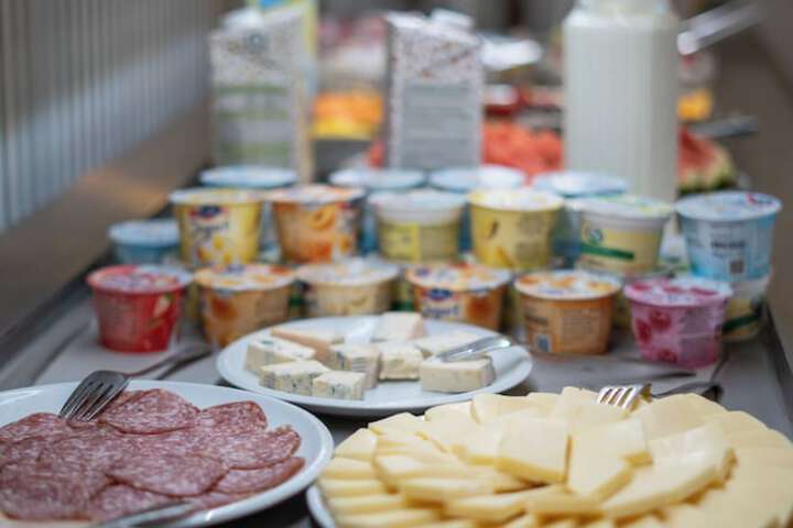Dining 98 of 156