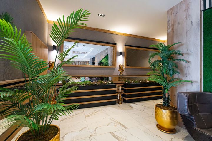Hotel Interior 9 of 51