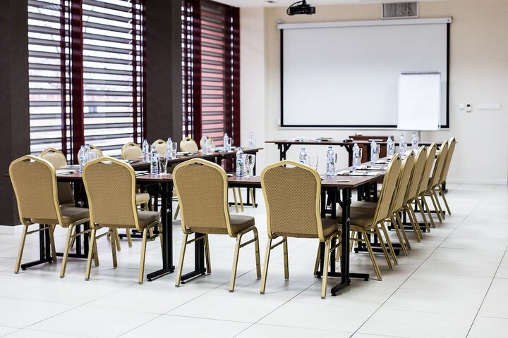 Meeting 33 of 37