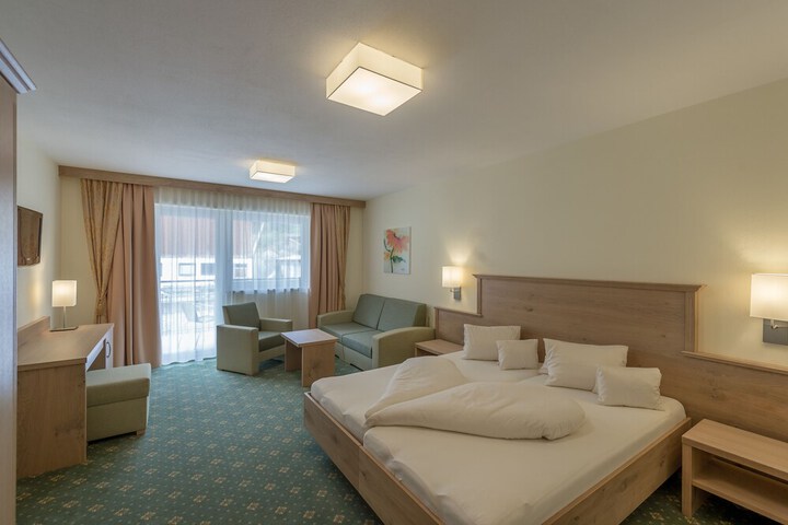 Room 15 of 45