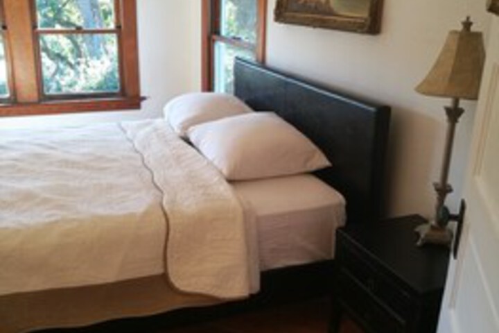 Room 21 of 31