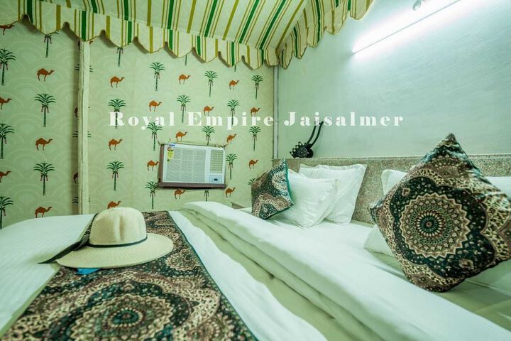 Room 51 of 134