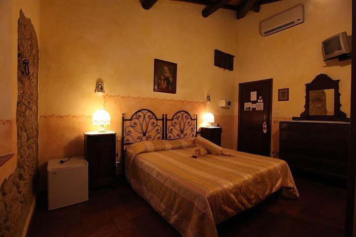 Room 16 of 58