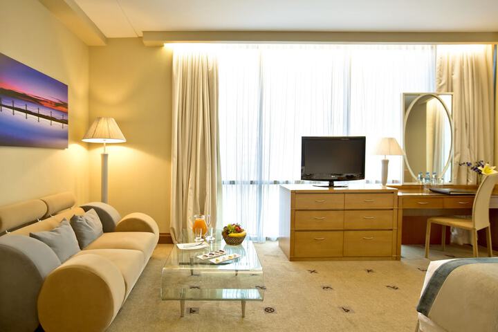 Room 14 of 67