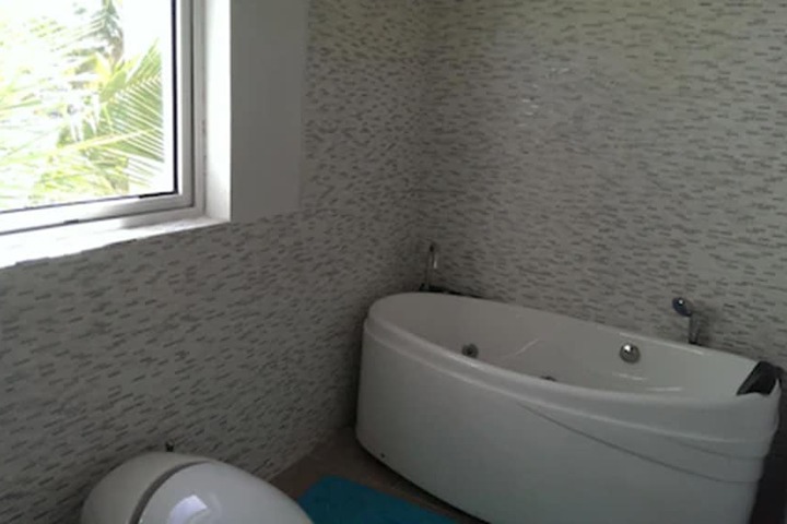 Room 54 of 75