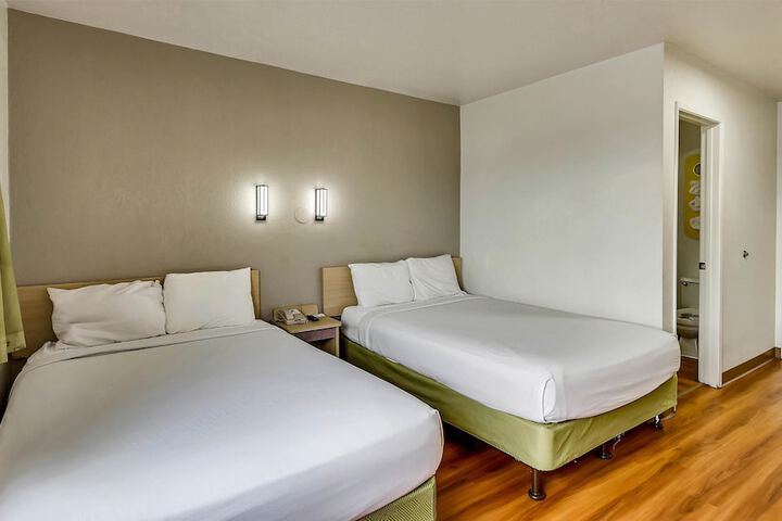 Room 48 of 101