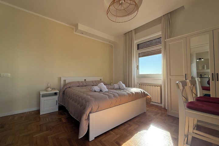 Room 10 of 55