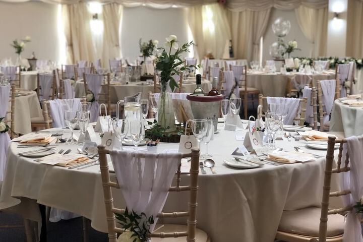 Wedding/Banquet 9 of 15