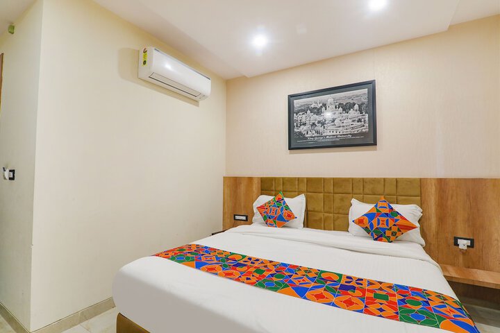 Room 18 of 46