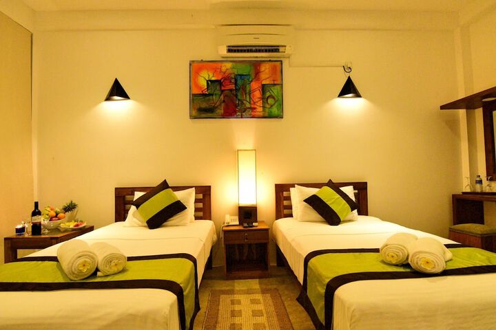 Room 7 of 63