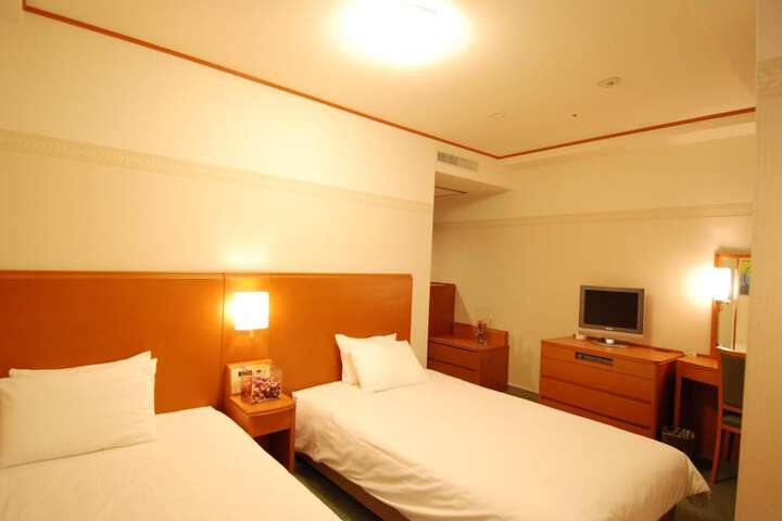 Room 20 of 35