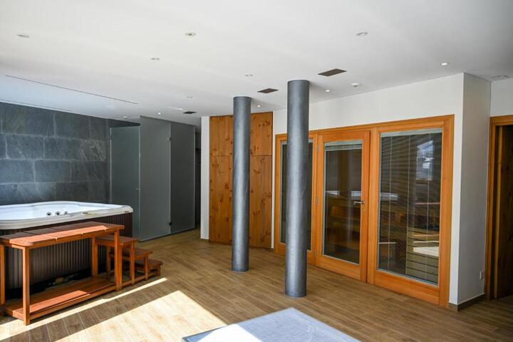 Photo 24