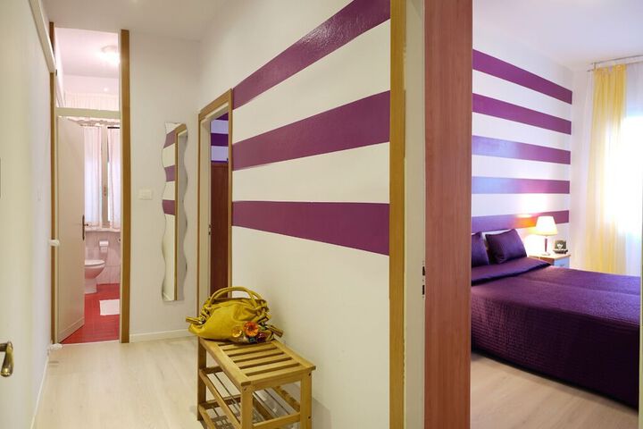 Room 34 of 87