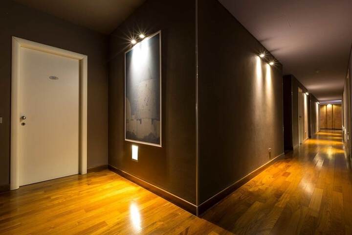 Ballroom/Hall 55 of 68