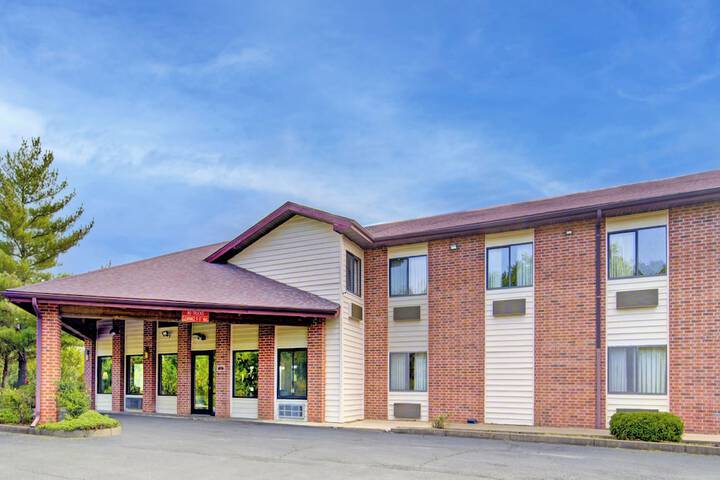 Hotel 54 of 56