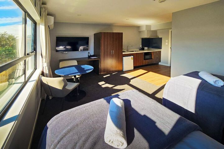 Room 11 of 31