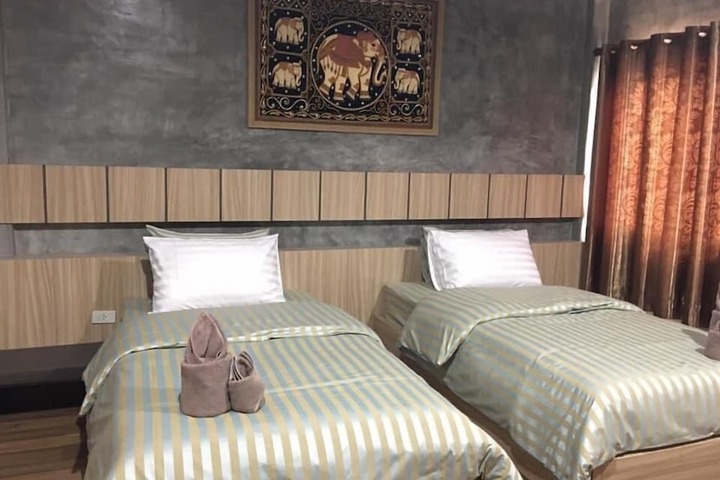 Room 43 of 71