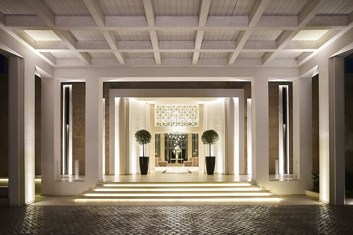 Hotel 158 of 185