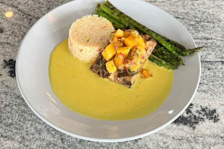 Dining 98 of 146