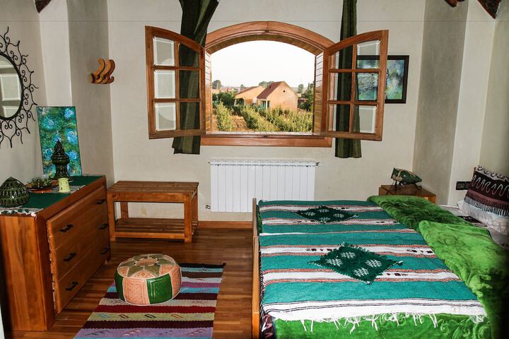 Room 12 of 31