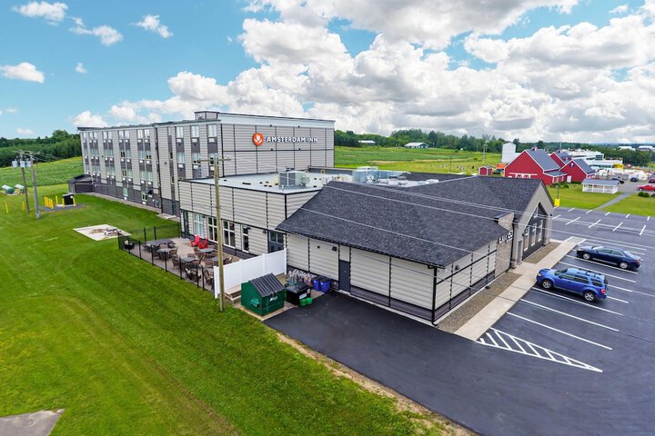 Hotel 118 of 120
