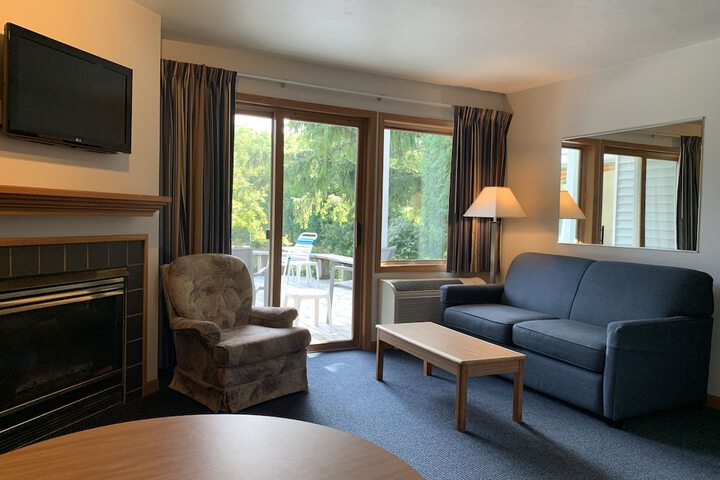 Room 3 of 14