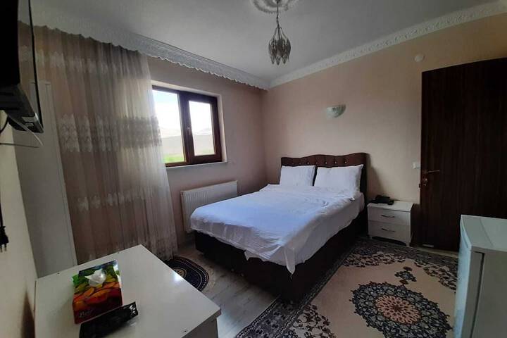 Room 3 of 9