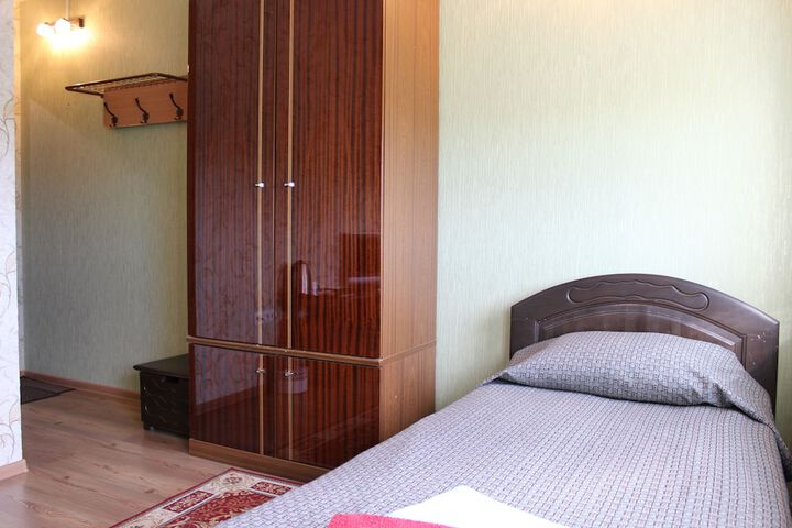 Room 7 of 41