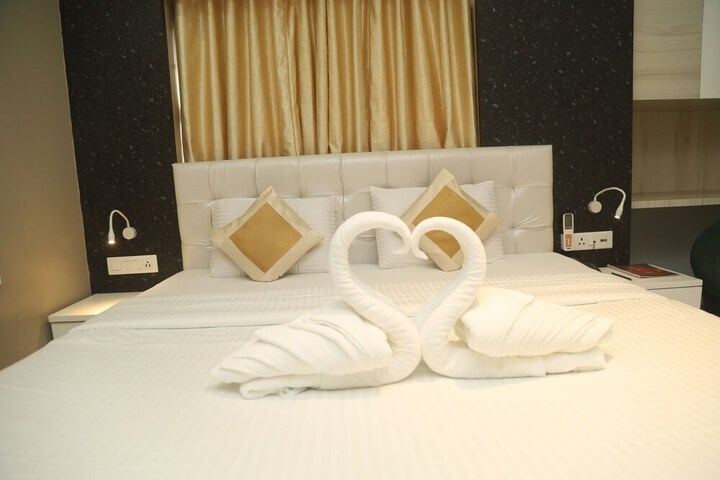 Room 13 of 25
