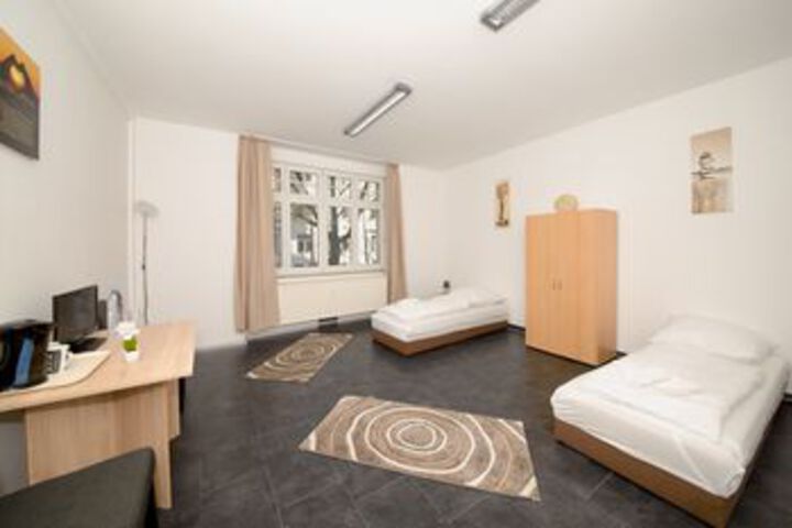 Room 48 of 69