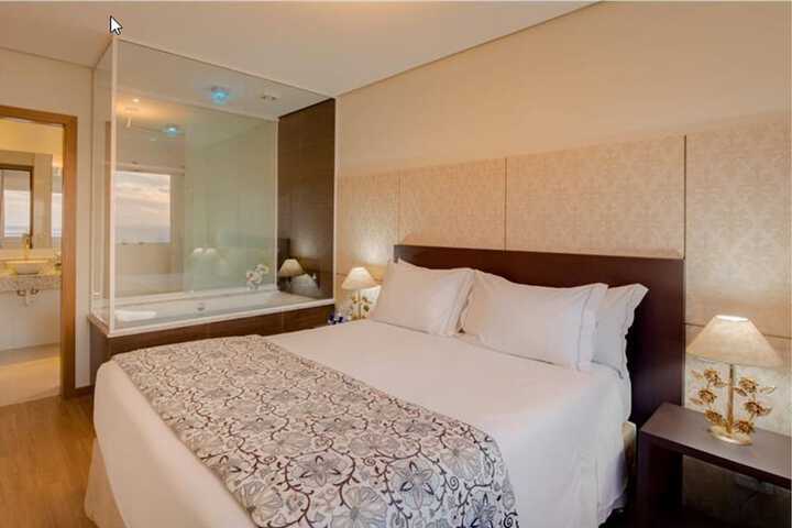 Room 9 of 85