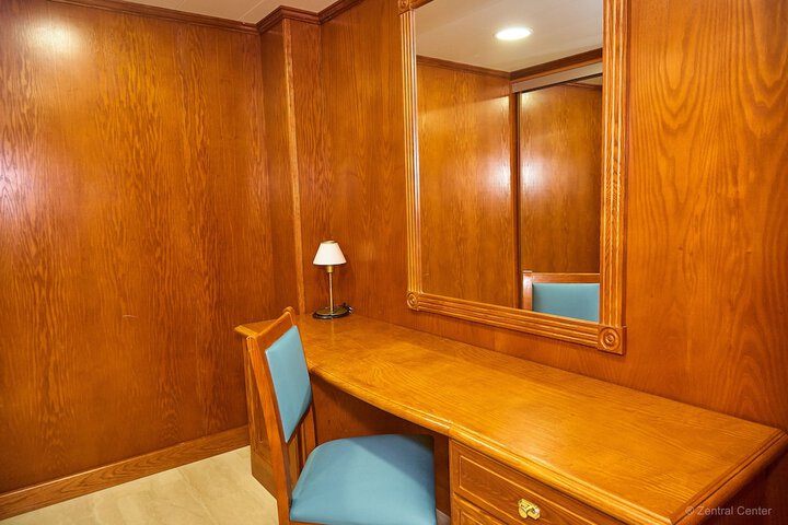 Room 9 of 54