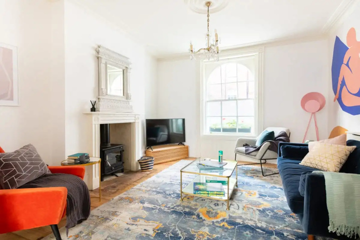 The Euston Square Escape - Modern & Central 4bdr Home