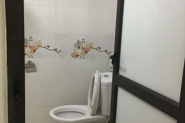 Room 15 of 82