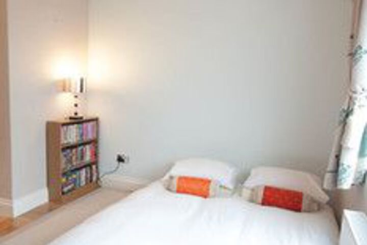 Room 13 of 29
