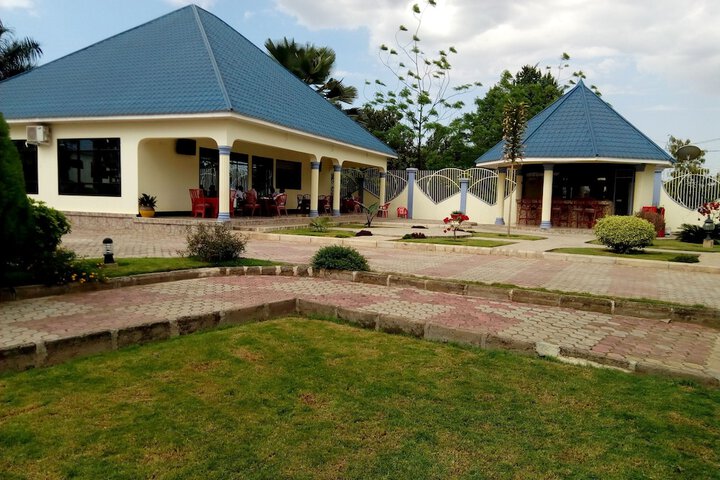 Lesa Garden Hotel