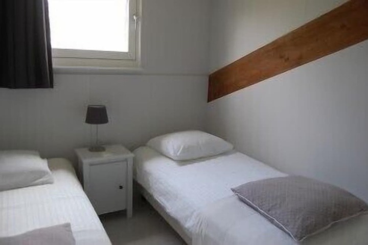 Room 5 of 54