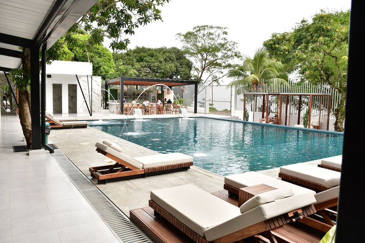 Pool 46 of 74