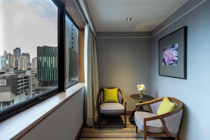 Room 60 of 142