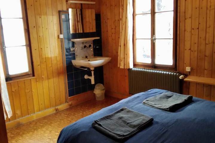 Room 13 of 51