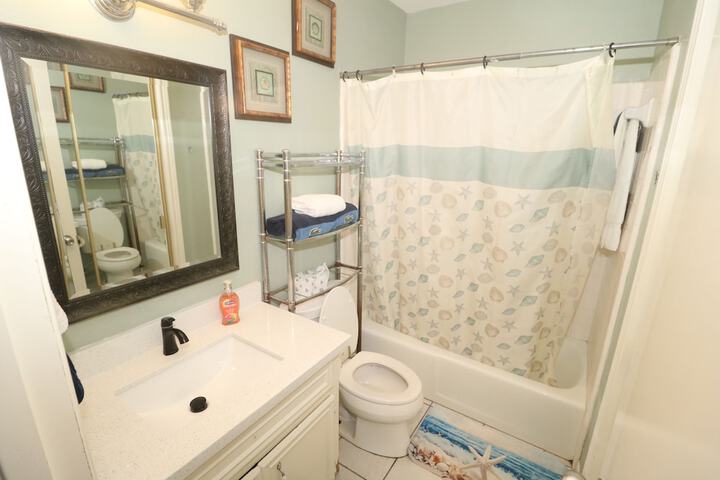Room 16 of 20